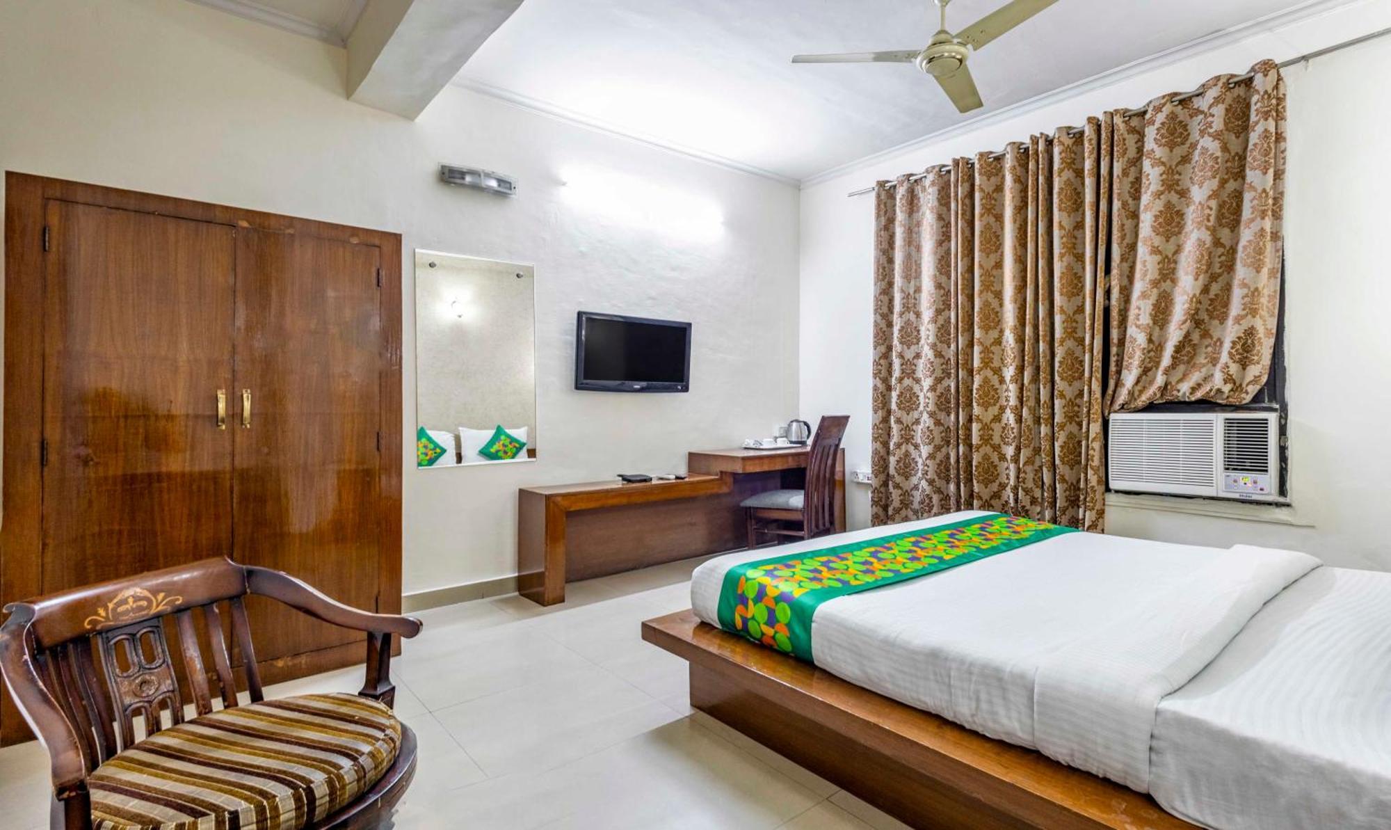 Treebo Maurice Hotel Baddi Exterior photo